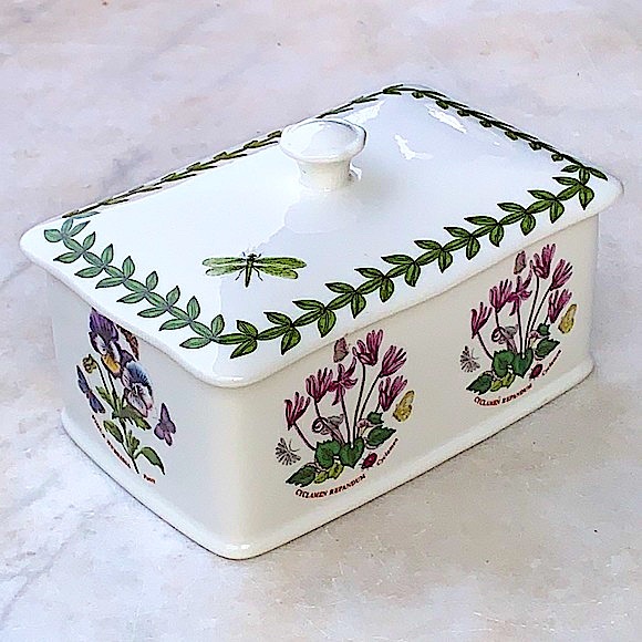BOTANIC GARDEN BY PORTMEIRION BOX WITH LID RECTANGULAR NEW PANCYS BUTTERFLYS - Picture 6 of 12